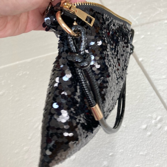 Black sequine purse - Picture 5 of 11